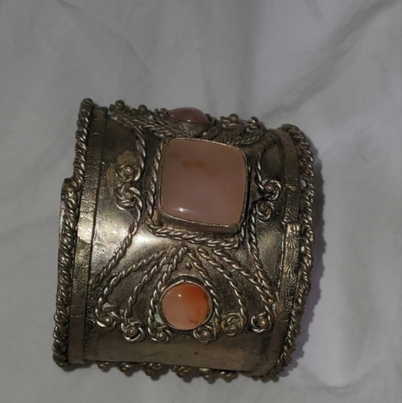 Vintage Tribal Carnelian cuff - Picture 4 of 7